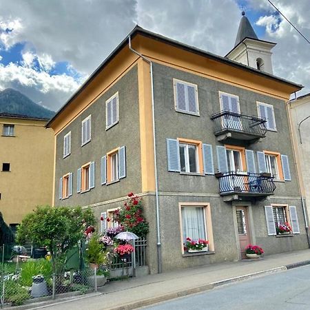 Chasa Sassalbo Bed & Breakfast Poschiavo Ngoại thất bức ảnh